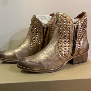 Seychelles Metallic Lasercut Bootie
